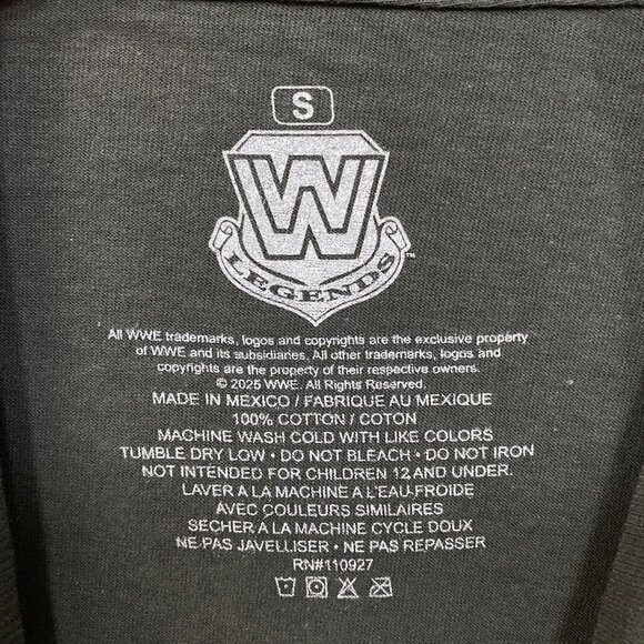 WWE Ash The Undertaker Rest In Peace Glow Ink T-Shirt Small - Picture 4 of 4